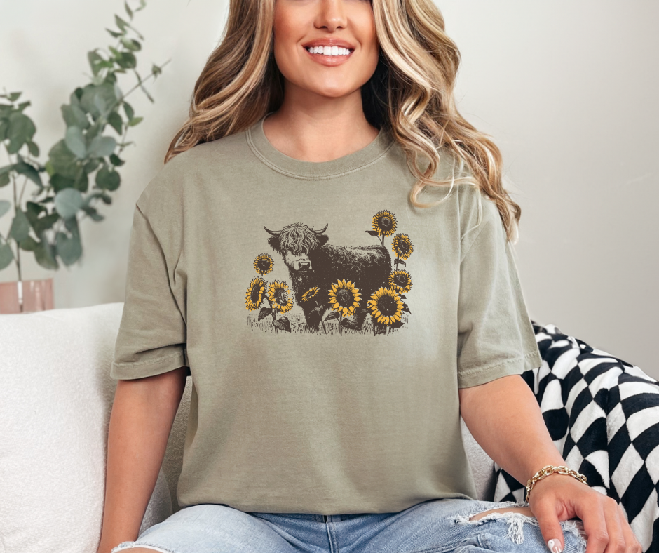 Highland Cow in Sunflowers Shirt, Sunflower Shirt, Cow Shirt Summer Shirt (1717)