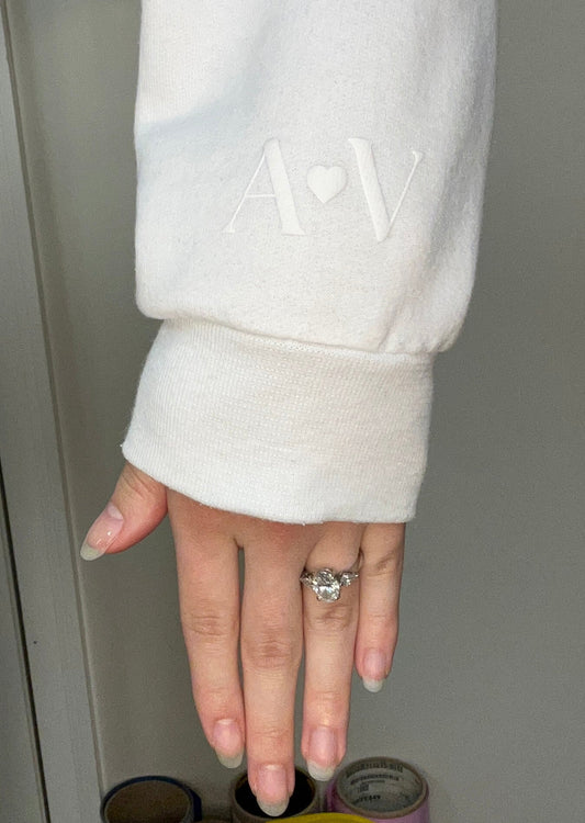 Bride Crewneck Sweatshirt, Bridal Crewneck Sweatshirt, Engagement Gift, Bridal Shower Gift, Wedding Gift (562M)