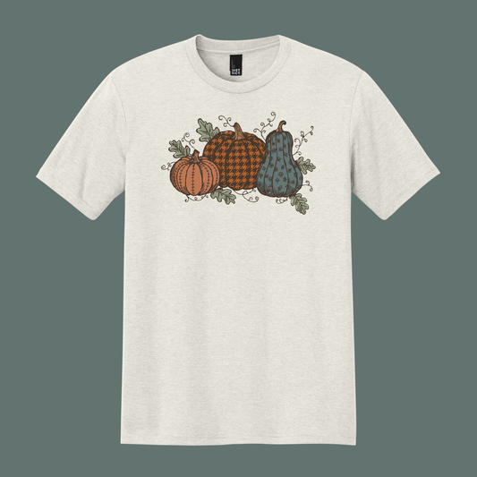 Vintage Patterned Houndstooth Pumpkins Shirt, Fall Shirt, Autumn Shirt, Pumpkin Shirt (DM130)