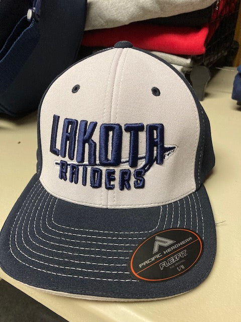 Lakota Pacific Headwear M2 PERFORMANCE CONTRAST FLEXFIT® CAP (398F)